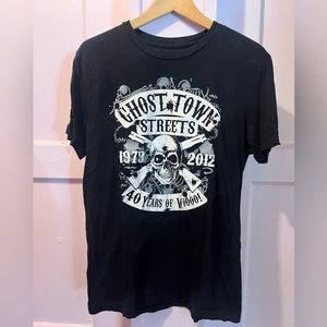 Knott’s Scary Farm Ghostown Shirt 40th Anniversary - size Medium